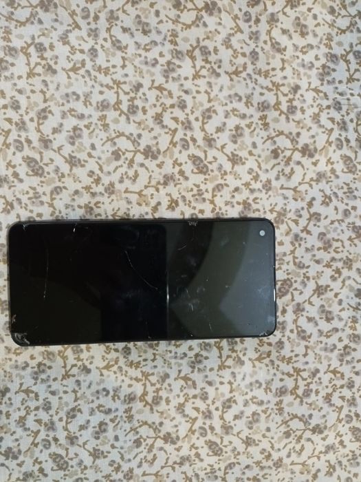 Samsung A21s ishlashi zõr xotirasi 32GB aperitif xotira 8GB