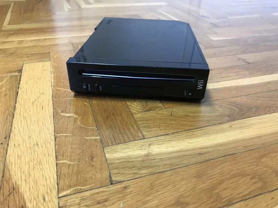 Unitate centrala culore Neagra,consola NintendoWii originala.