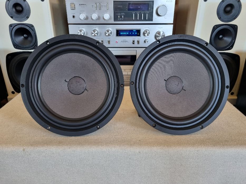 Set Difuzoare Mid/Bass Canton. 4 ohms, 60 watts, 25,6 cm. Impecabile..