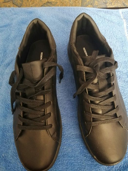 Adidasi bărbați Reserved!