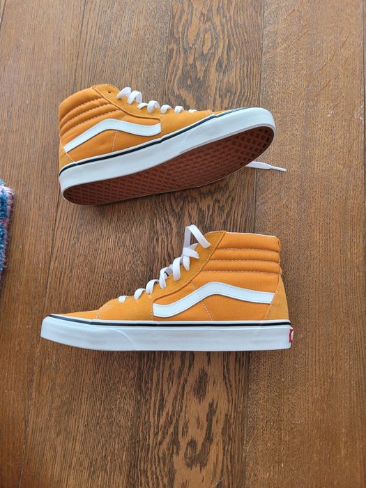 Vans noi nouti nepurtati