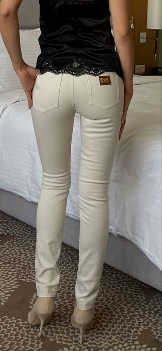 Джинсы D&G, Givency