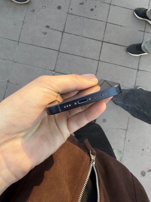 iPhone 13  128 g