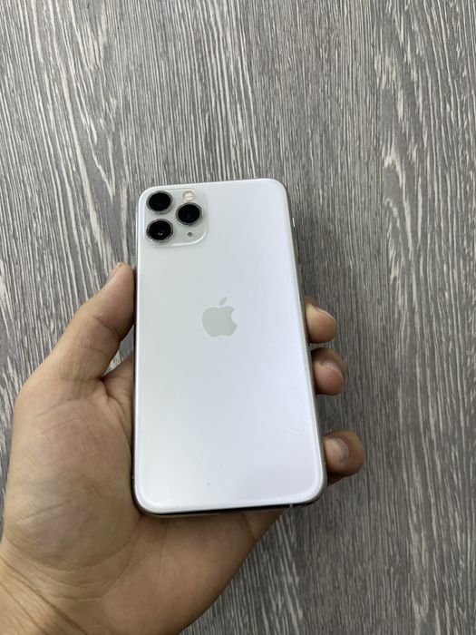 IPhone 11 Pro 64GB        .