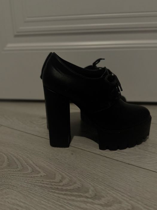 Продам ботильоны, туфли весенние, ботинки