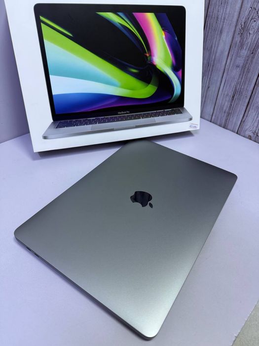 Macbook pro 2022 touchbar/РАССРОЧКА/СТ 06940