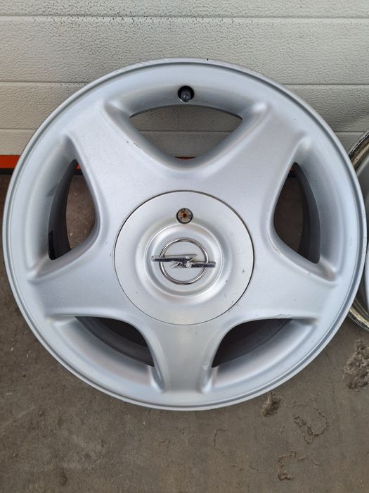 Оригинални джанти за ОПЕЛ OPEL R15 5x110 ET49 6J