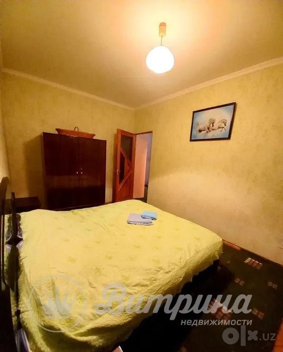 3 комнатная квартира в Яшнабадском районе рынок Кадышева