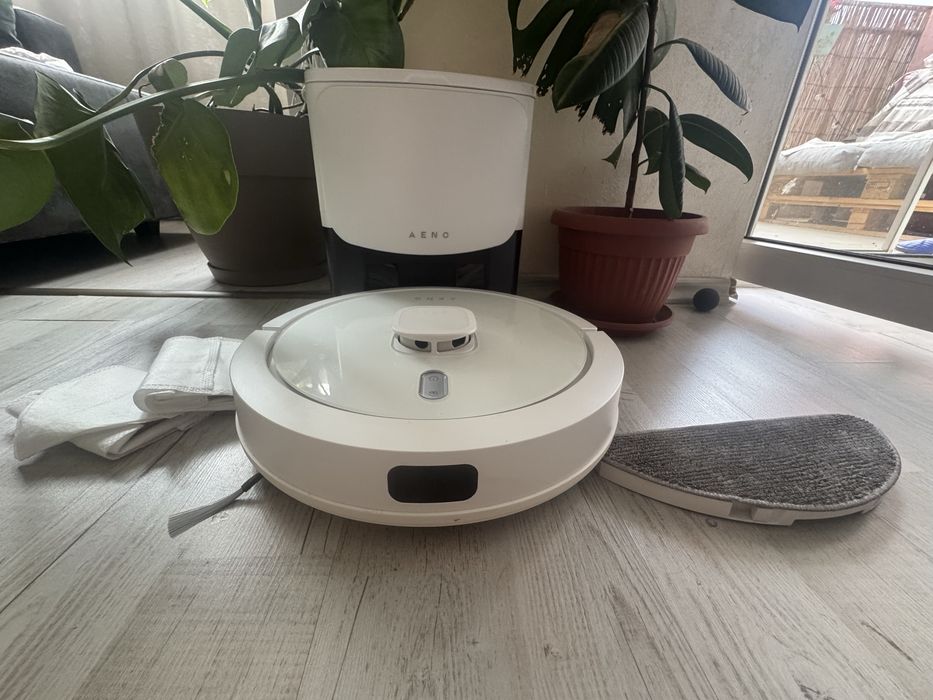 Прахосмукачка робот Aeno RC4S