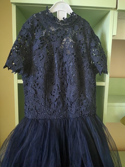 Рокля Chi Chi за повод