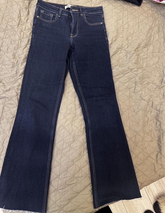 Джинсы Zara темно синие