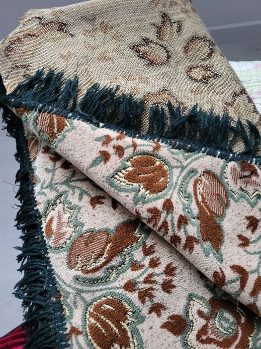 Дивандек и покрывало на кровать