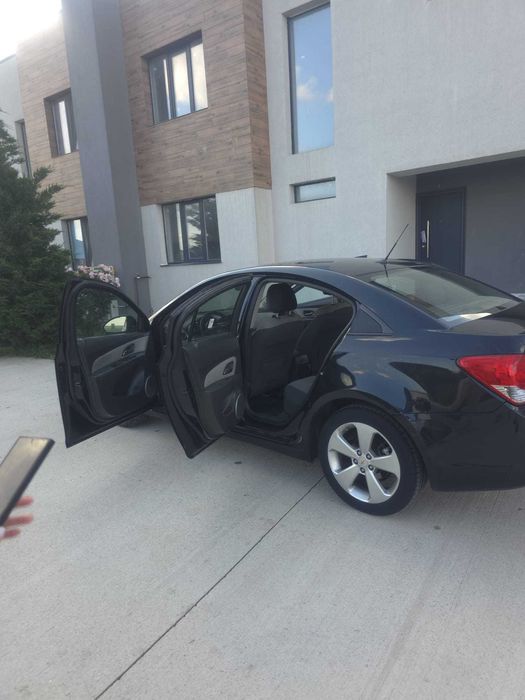 CHEVROLET Cruze de vanzare
