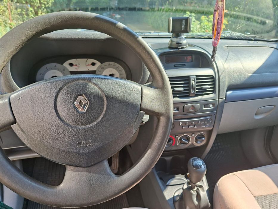 Vand Renault Symbol 1.4 8V