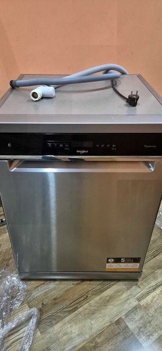 Съдомиялна Whirlpool