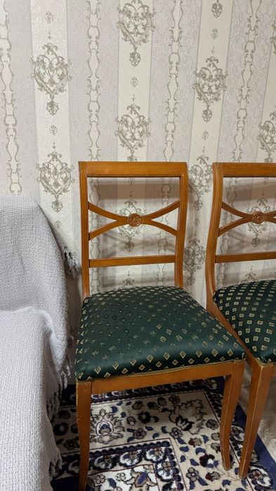 Стулья со спинками