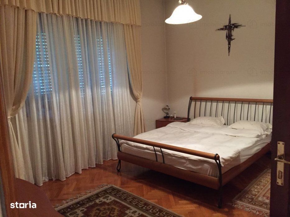 Armeneasca, vila D+HP+1+M,19 camere