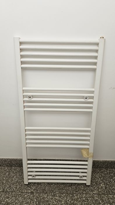 Calorifer baie tip scara 60x120 cm cu suport inclus