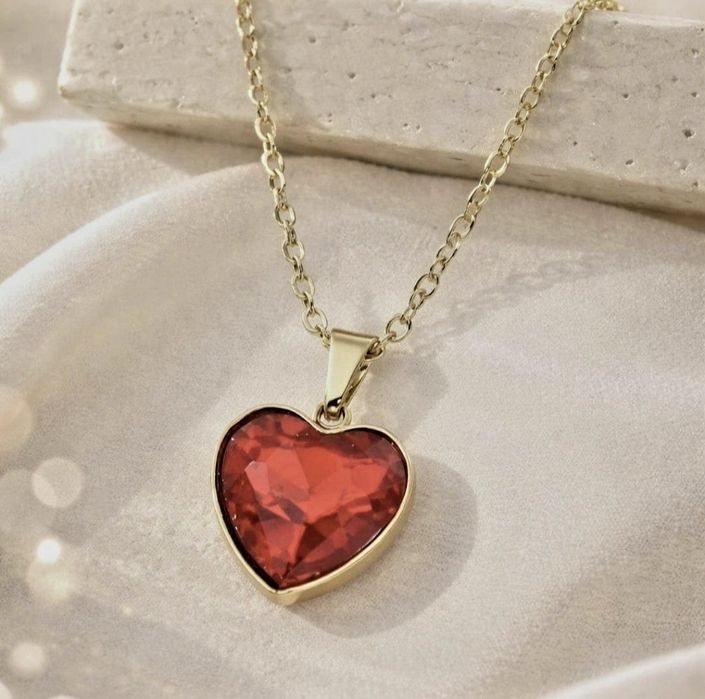 Дамско колие по Ваш избор + ПОДАРЪК гривна и кутийка!