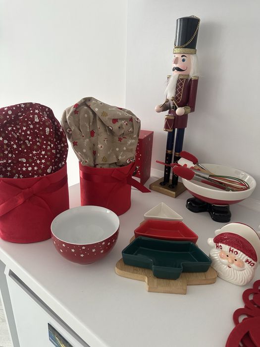 Новогодишни чинии, всичко 35 лв