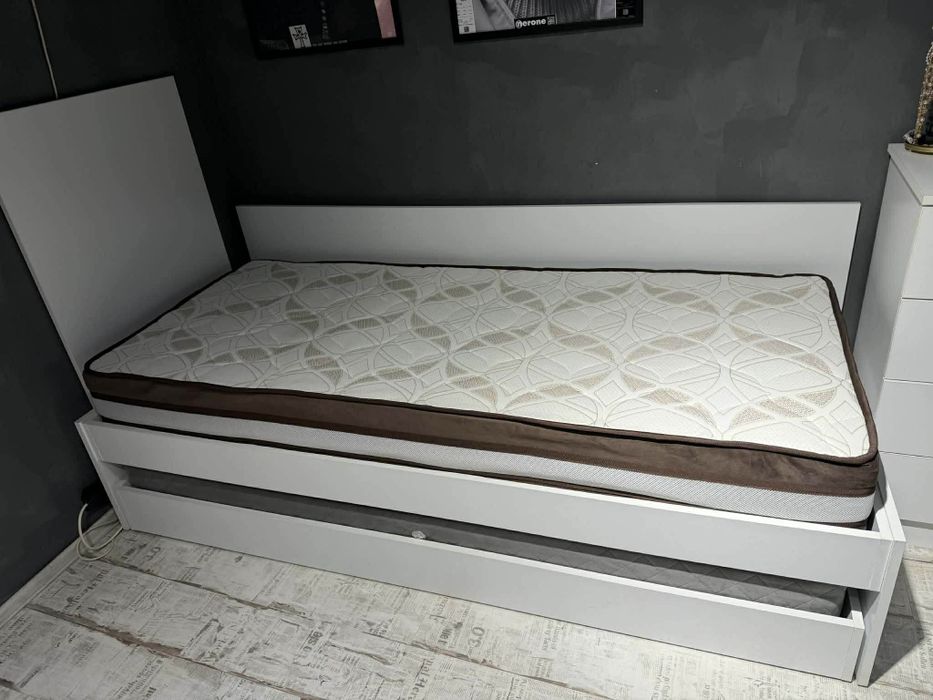 Легло сандвич с два двулицови матрака