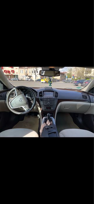 Opel insignia 1.8 GPL  2011