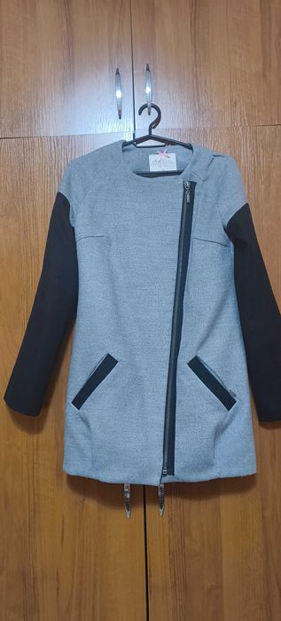 Дамско палто размер XS