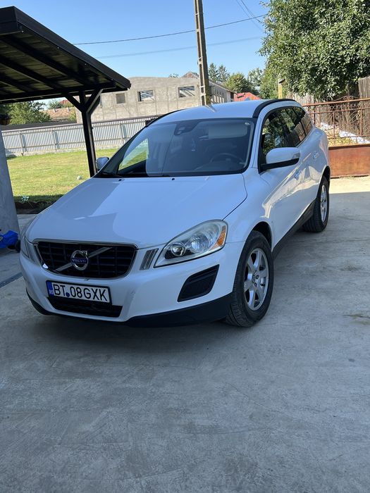 Volvo XC60    An fabricație: 12/2012   Motor: 2.4    4x4