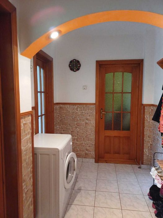 Proprietar apartament 2 camere decomandat