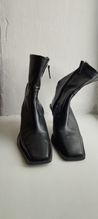 Продам ботильоны Zara