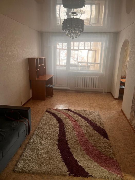 Сдам 2комн квартиру центр