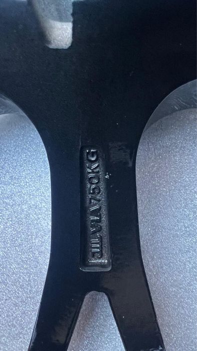 Диски на БМВ R19 x 9,5 ET35