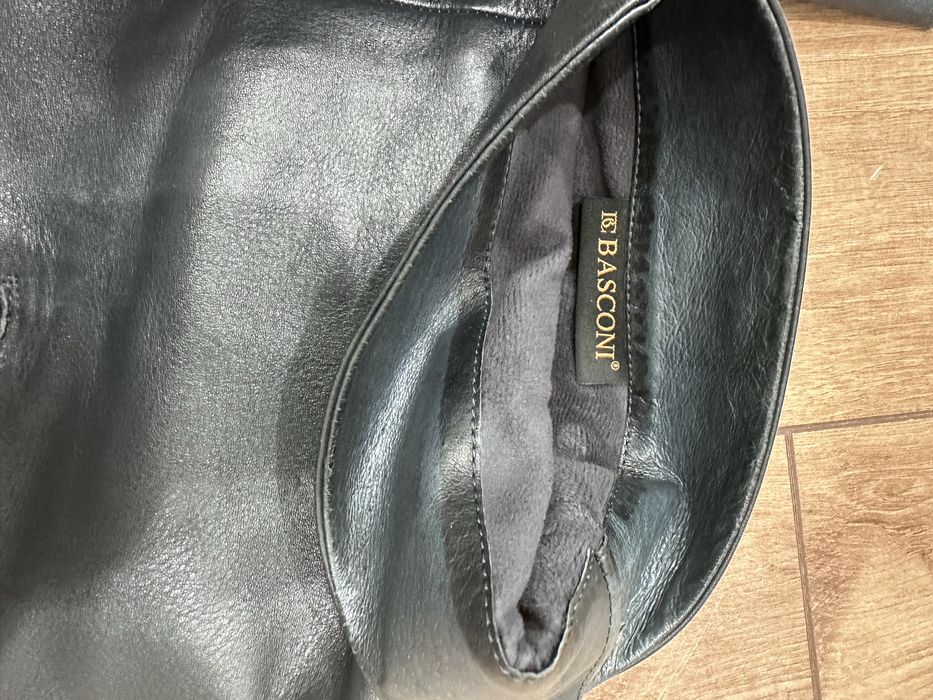 Срочно Продам кожанные зимние сапоги