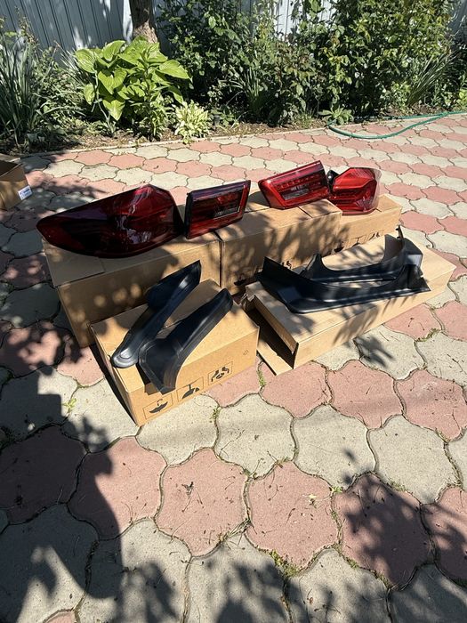 Stopuri BMW G30 pre-facelift cu folie Shadow