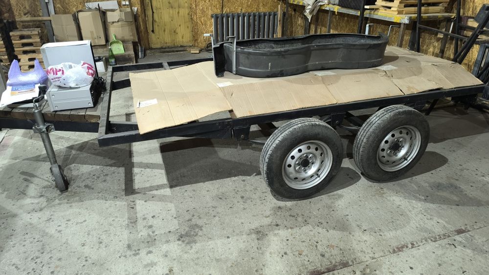 Прицеп двухосный