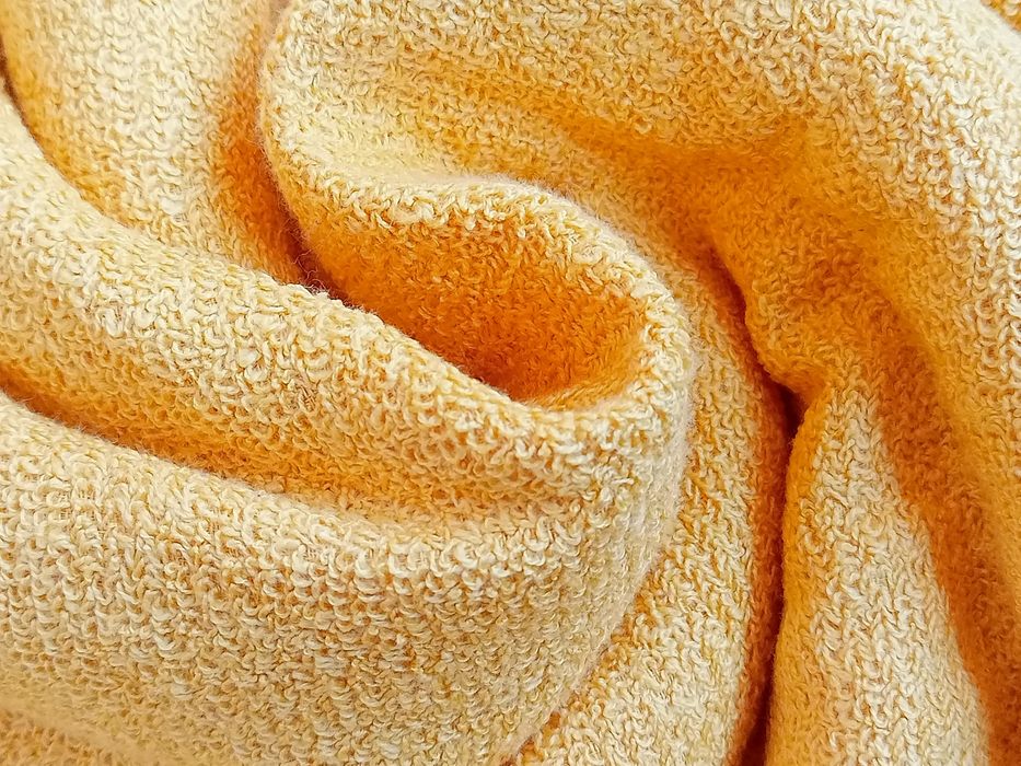 Махровая ткань для халатов и полотенец.