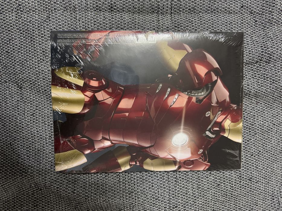 Cască Iron Man Marvel – de construit, sigilată