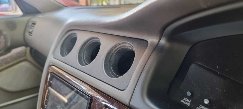 Тройной подиум манометров JZX100