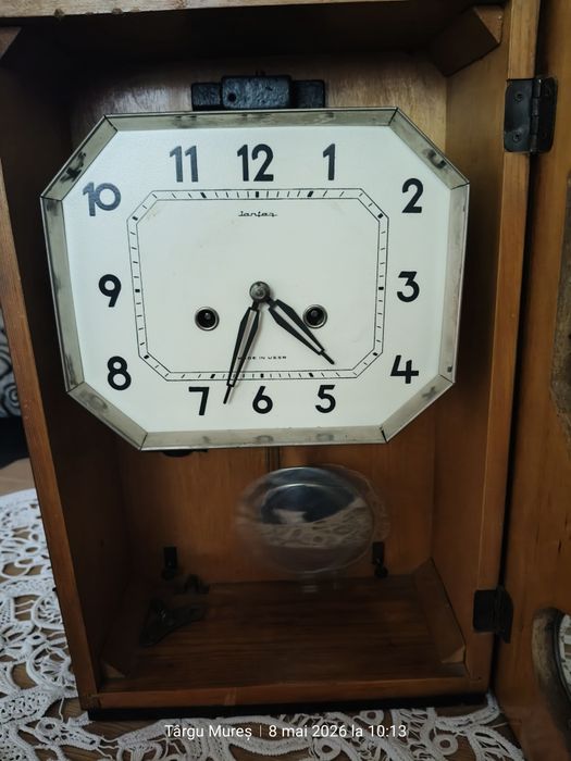 ceas de perete sovietic Jantar