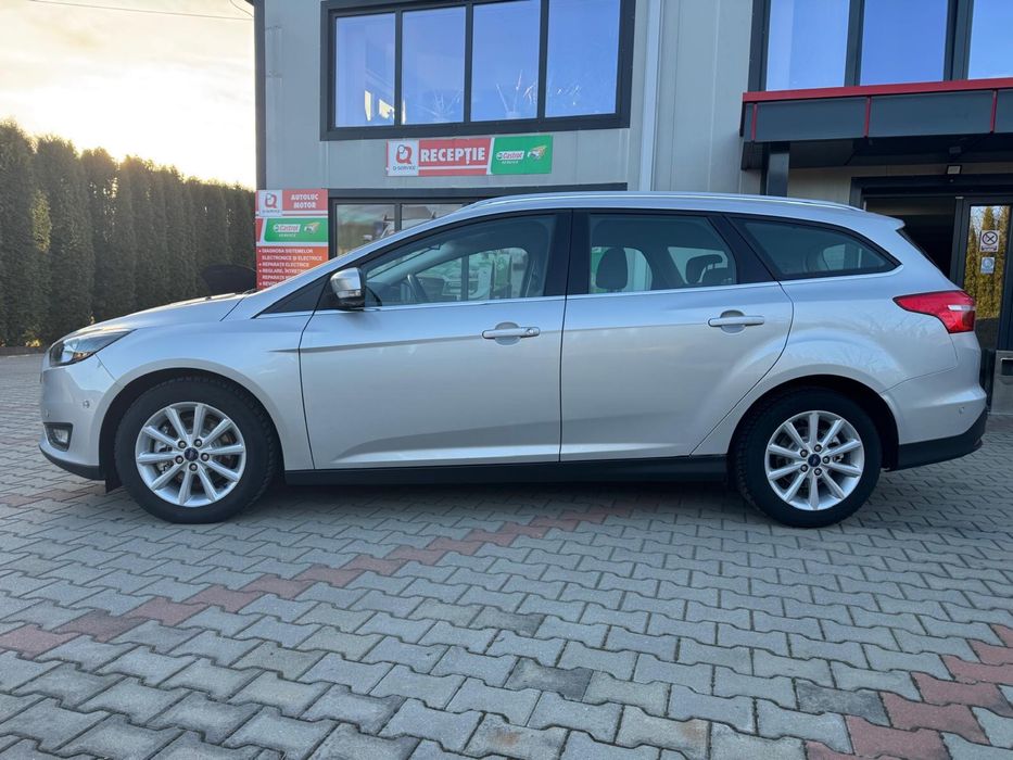 Ford Focus 1.5i euro 6