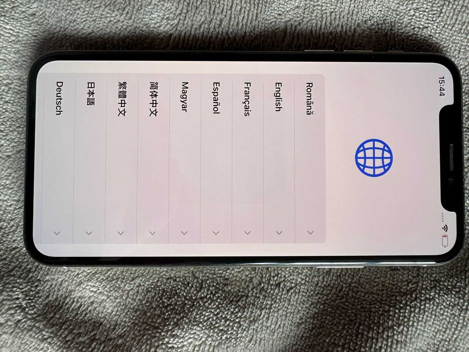 Iphone XS Negru 64 GB sau 256 cu 100% baterie Liber de retea