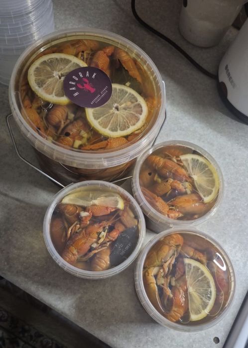 Свежее поступление раков