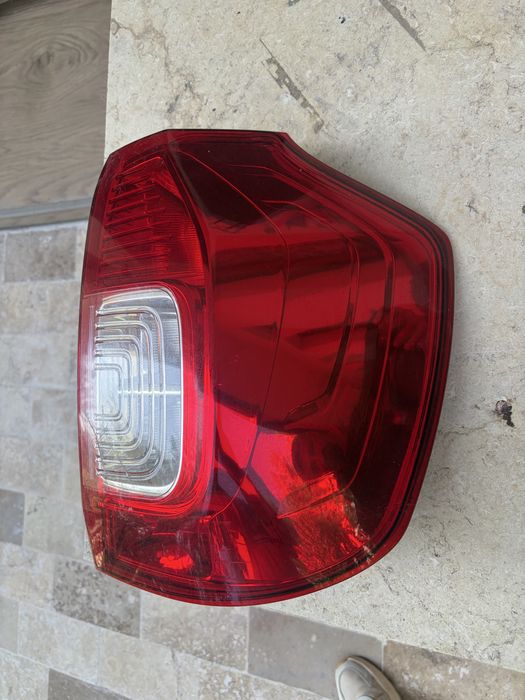 Lampa stop Dacia Logan Mcw partea dreapta an 2017/2018/2019/2020
