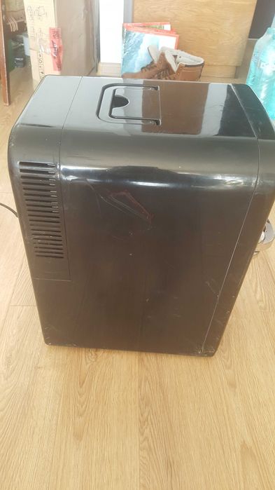 Mini frigider/ frigider rulota