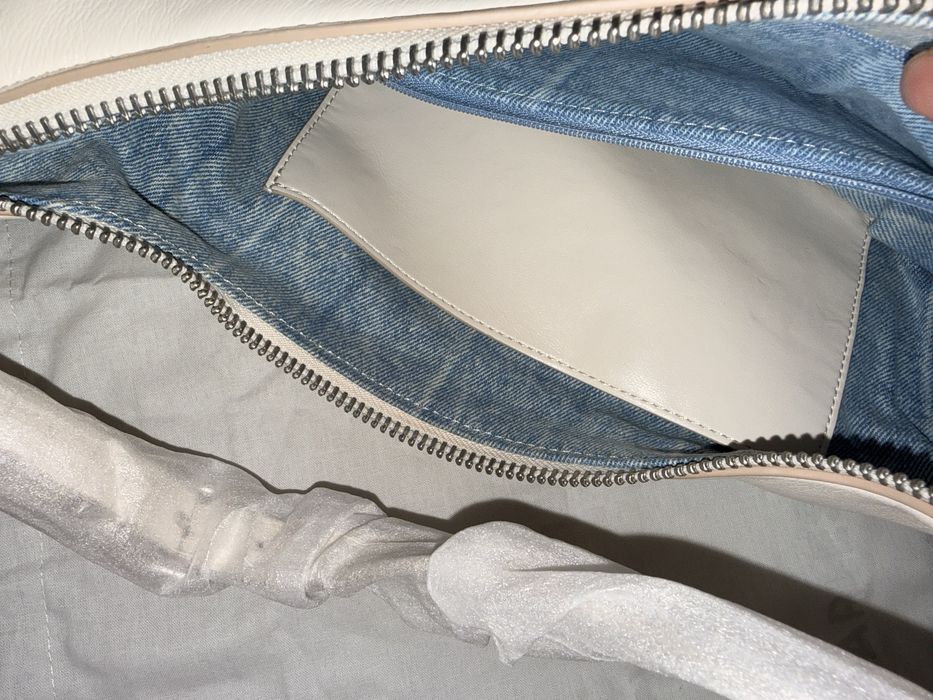 Сумочка charles&keith