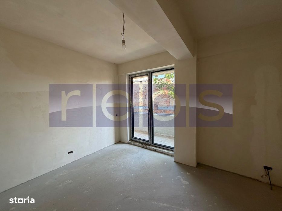 Vanzare Apartament 3 Camere | Lizeanu | Bloc Nou | Parcare | Terasa