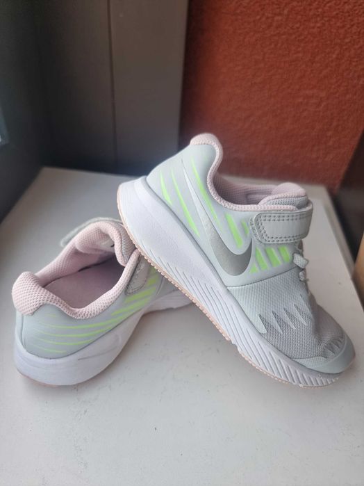 Детски обувки Nike, 28 номер