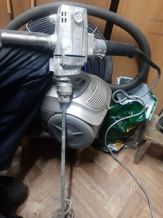 Продам Угловая Пневмошлифмашинка DWS125 PLUS