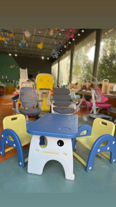 Детские стол стулья
