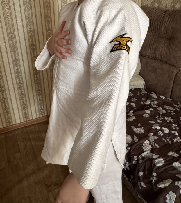 Кимано-кимоно дзюдо Mizuno